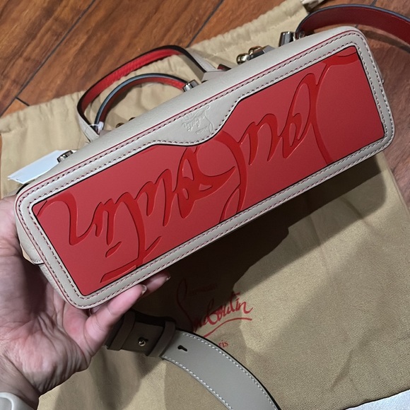 NWT louboutin Cabata Purse ❤️ - Picture 5 of 6